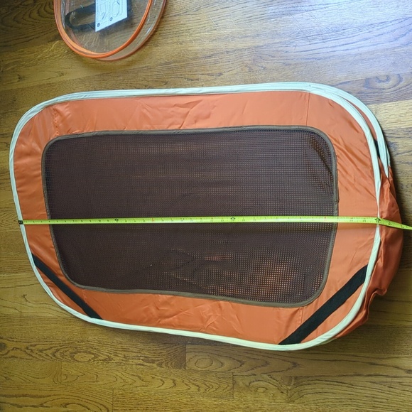 NWOT Pop-up Soft Dog Kennel - Picture 7 of 10